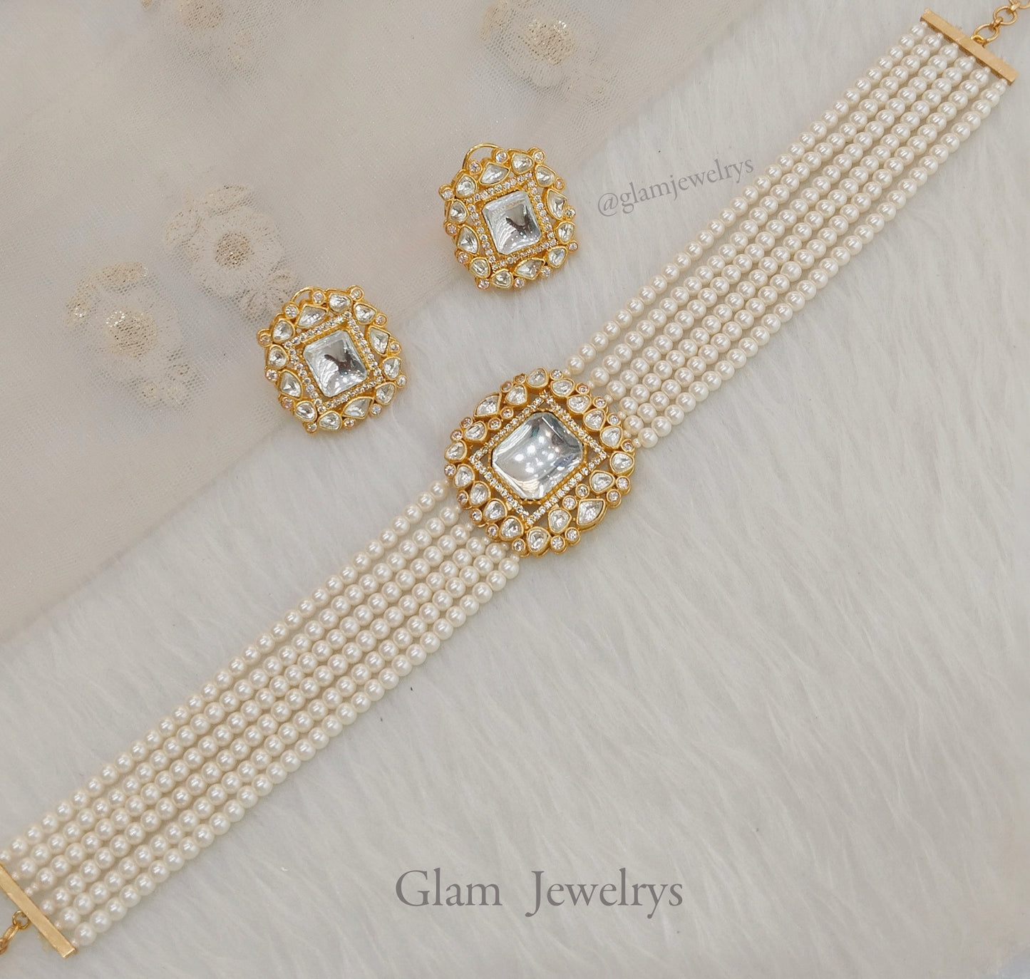 Indian Jewellery/Bridal Gold jadau Gold white Kundan nika choker Set