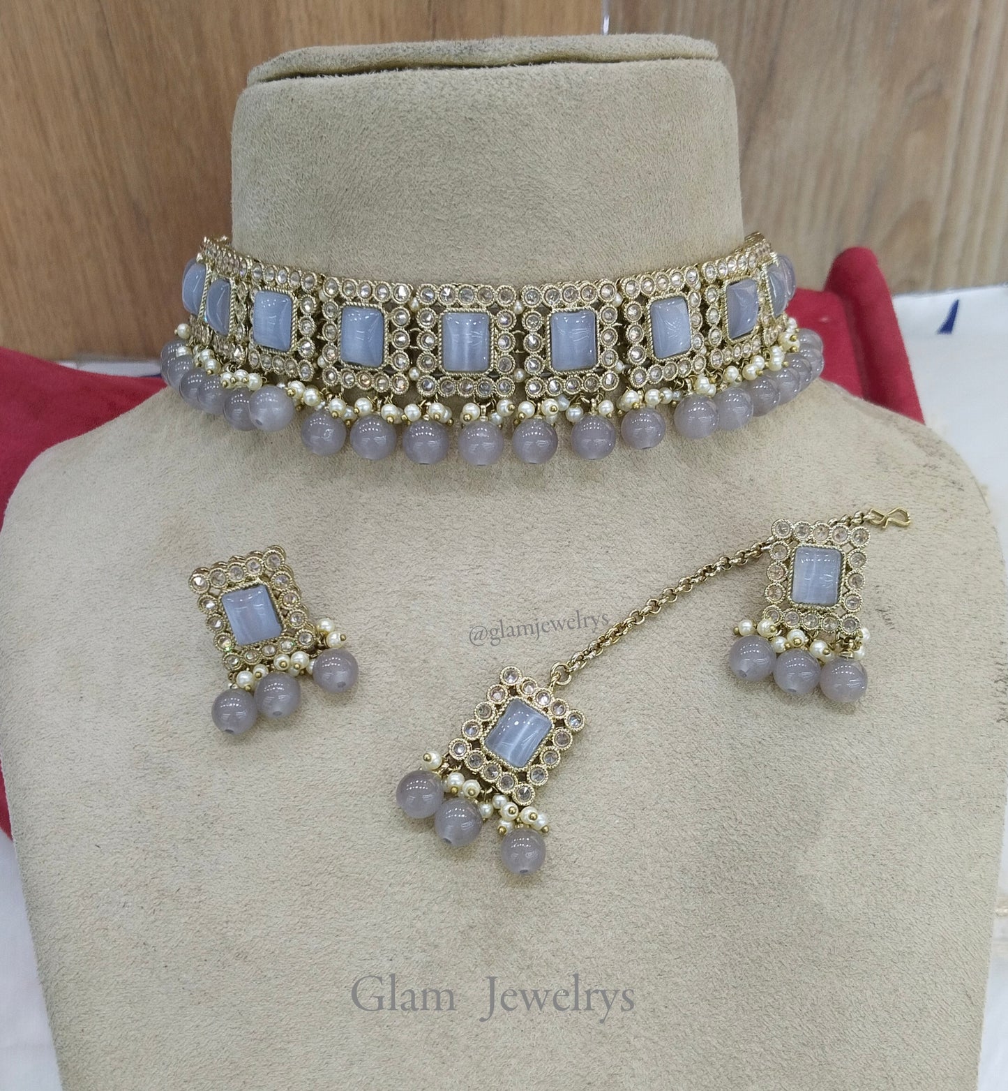 Antique Gold Grey choker Set/ Indian soha Jewellery