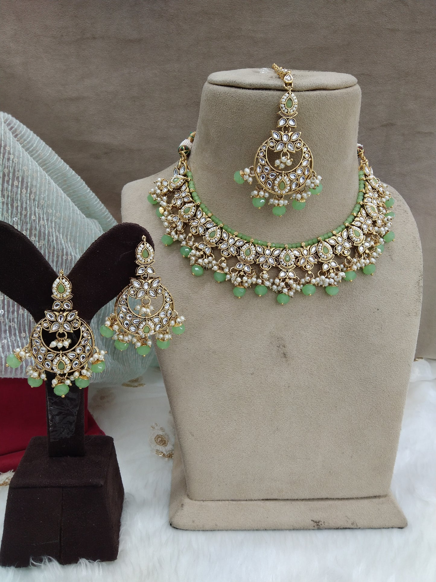 Gold Kundan pastel green necklace Jewellery Set/ Gold kundan Indian jewellery kundan solo sets