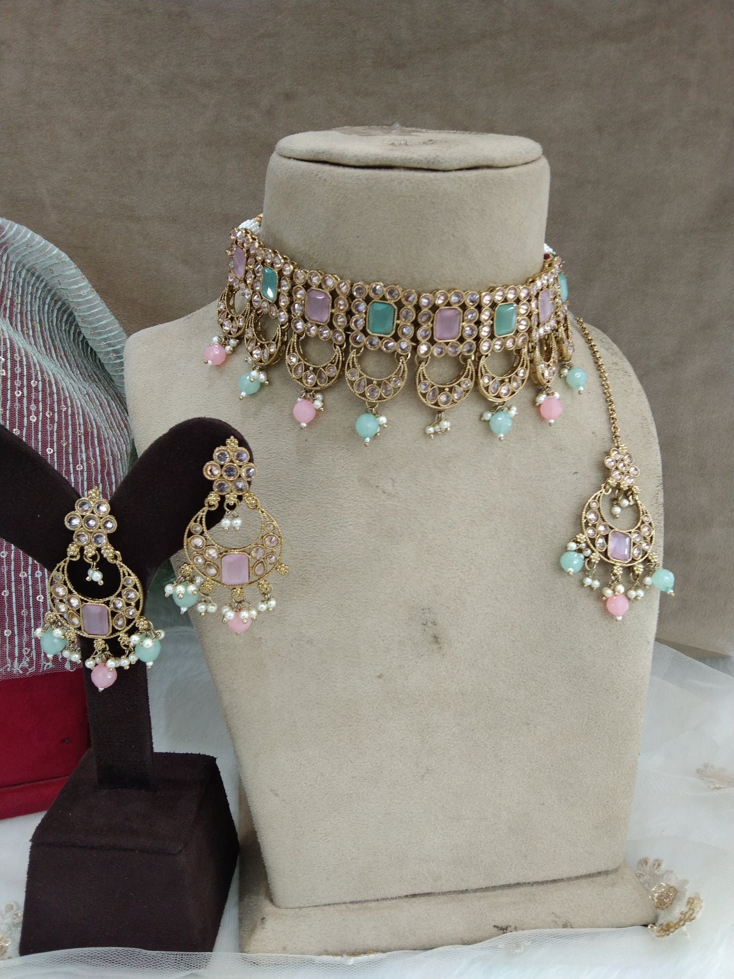 Antique Gold  Choker Jewellery  Set/ dark gold seagreen pink choker Indian singham Jewellery Online