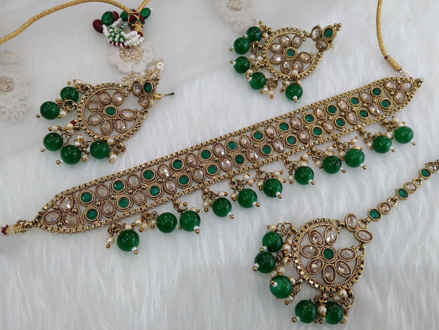 Antique Gold Wedding  Choker Jewellery Set/ dark gold green choker Indian timi Jewellery Online