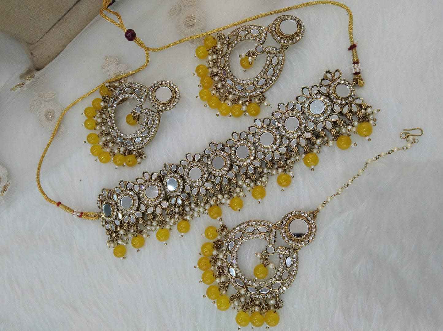 Indian  Jewellery mirror Kundan yellow choker Bridal Gold Finish choker line Set
