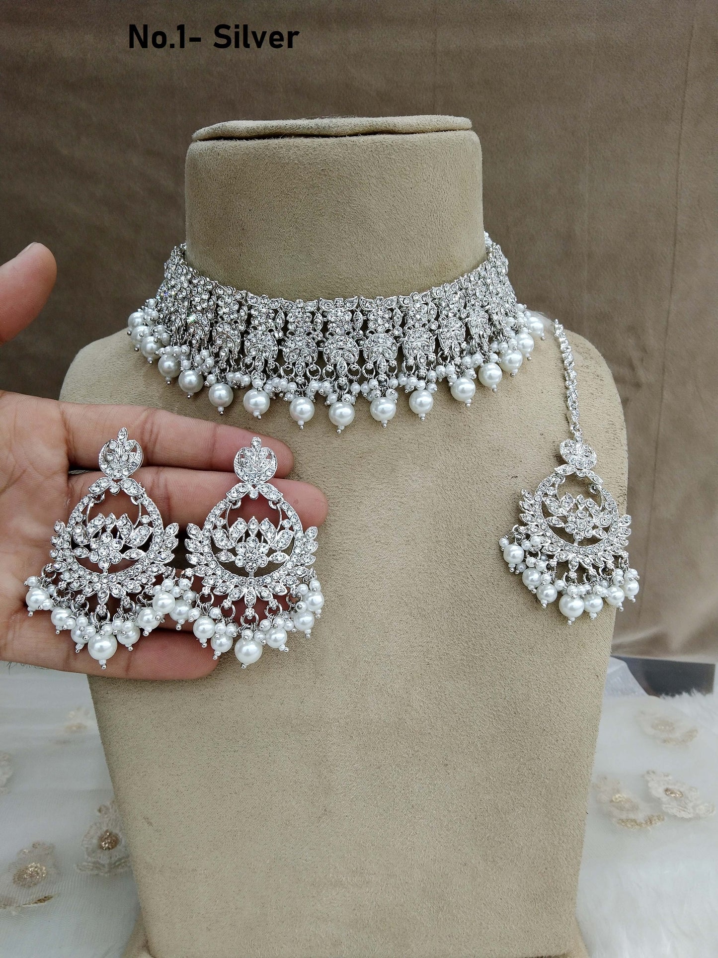 Silver Jewellery Choker Set /Silver finish Jewellery hwai set