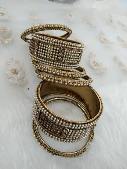 Indian bangles jewellery/Traditional bollywood jewellery/Antique gold bangles/Wedding bracelets