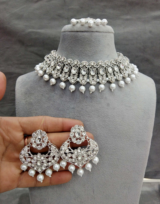 Indian  Jewellery/ Silver necklace dinki set