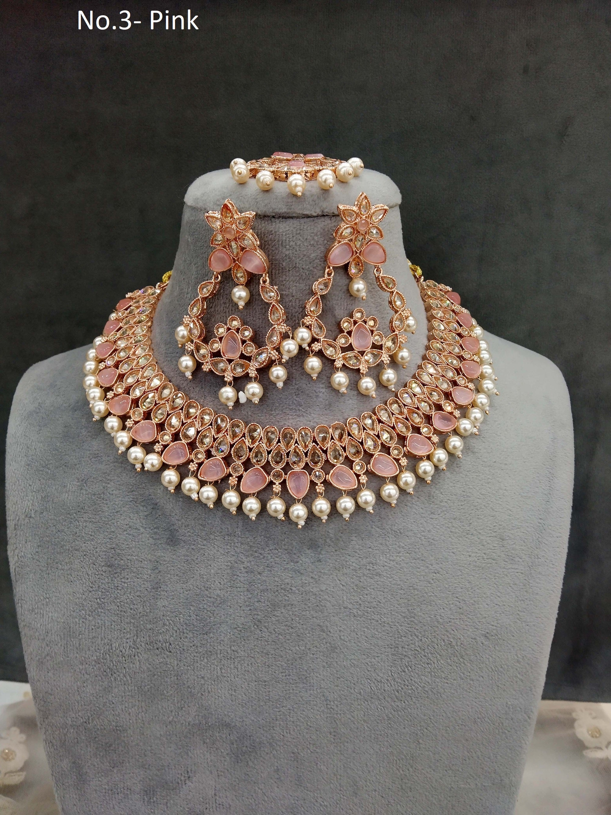 Peach on sale kundan jewellery