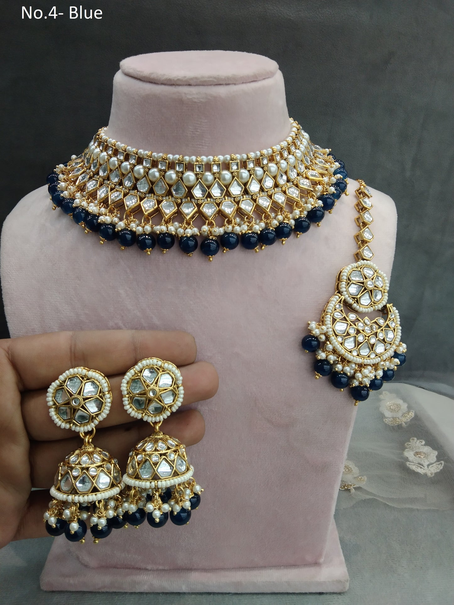 Gold blue Kundan necklace Set/ Gold kundan Indian jewellery kundan kiki sets