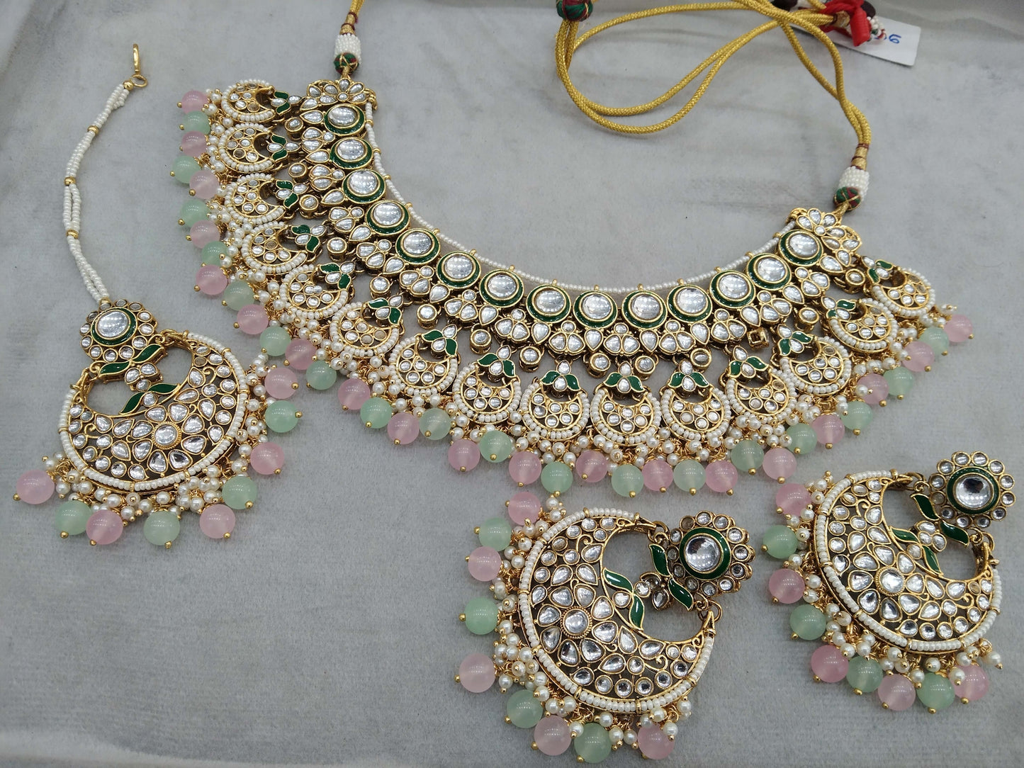 Gold mint pink Kundan necklace Set/ Gold kundan Indian jewellery kundan kivi sets