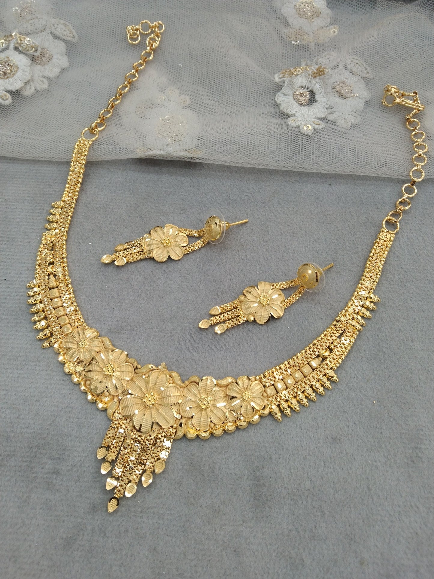 Gold Jewellery Necklace Jewellery set/Gold finish 1 gram forming South Indian bridal gline Jewellery