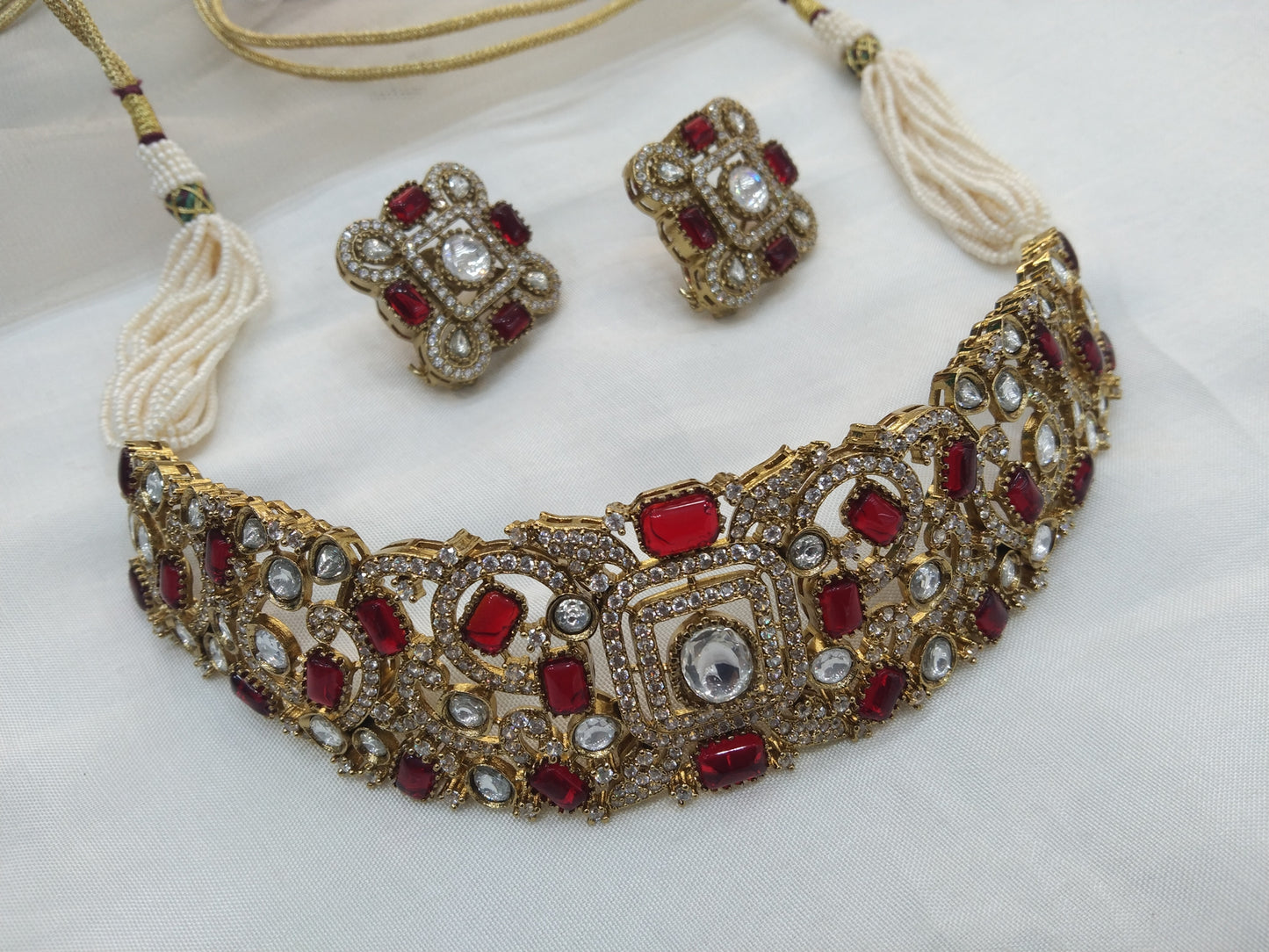 Gold Finish Navrattan Rani Haar Halskette Set/Gold Weiß Indische Halskette Set/Indischer Schmuck/Muslimische lange Halskette Seiten Set