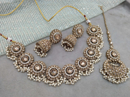 Indian  Jewellery/Antique Gold Indian Jewellery Set Twisha