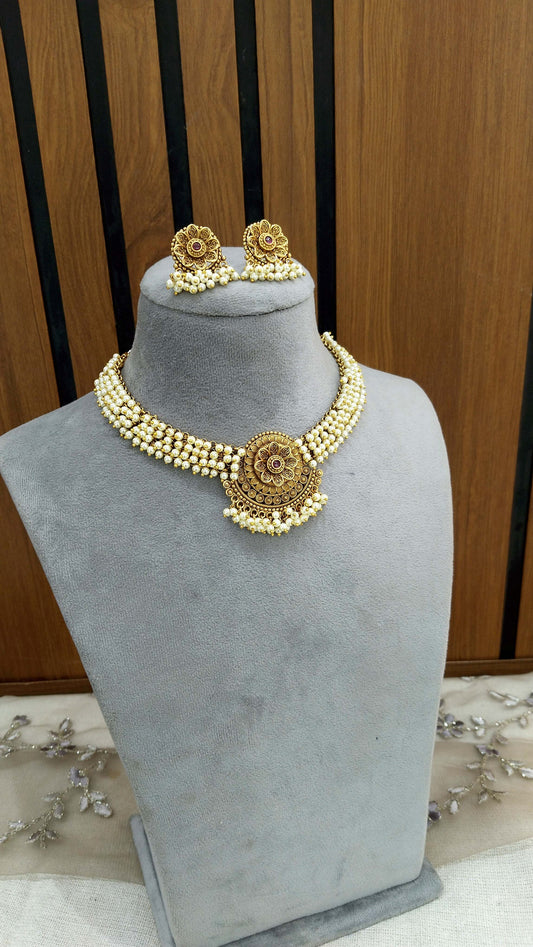 Gold polki Necklace set/ Gold Necklace Amira set