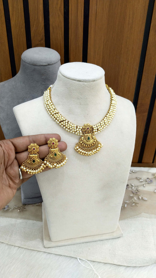 Gold polki Necklace set/ Gold Necklace Arya set