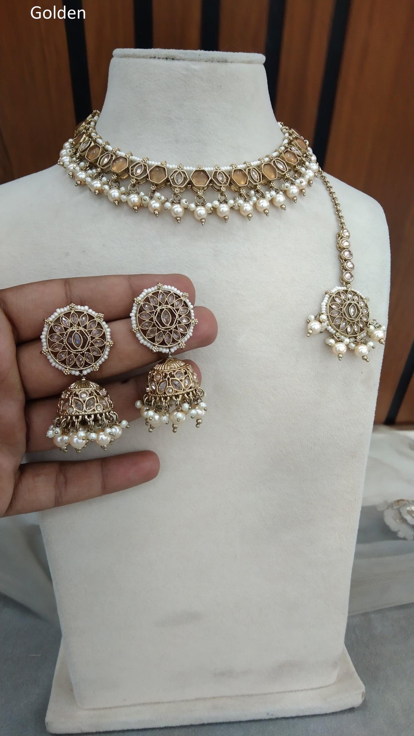 Indian Jewellery Golden necklace Tikka Set/  Ekta