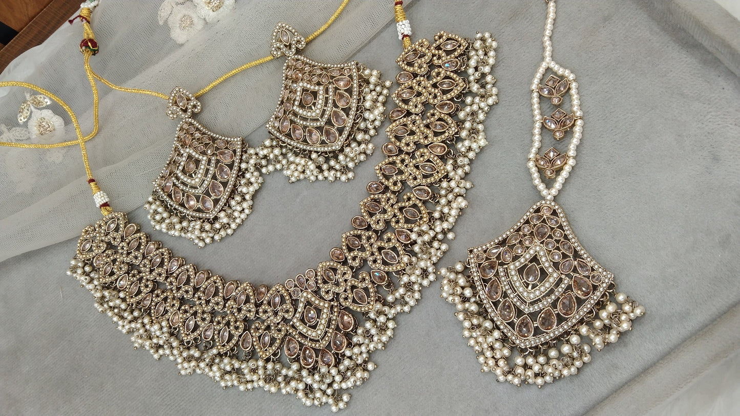 Indian Jewellery Antique  Gold necklace Tikka Sital Set