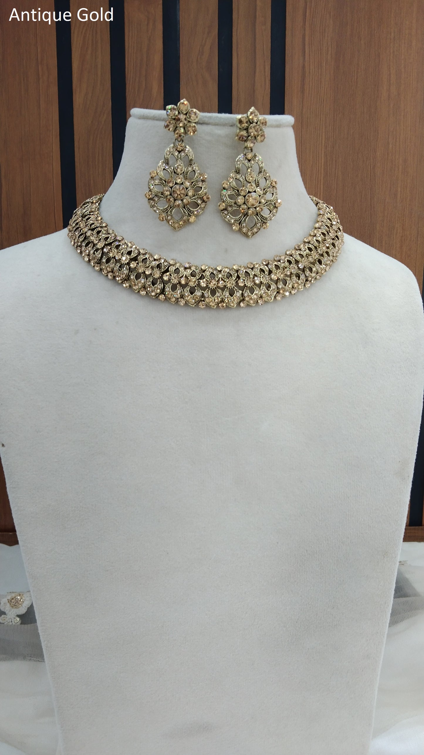 Antique Gold Jewellery Necklace virat Set