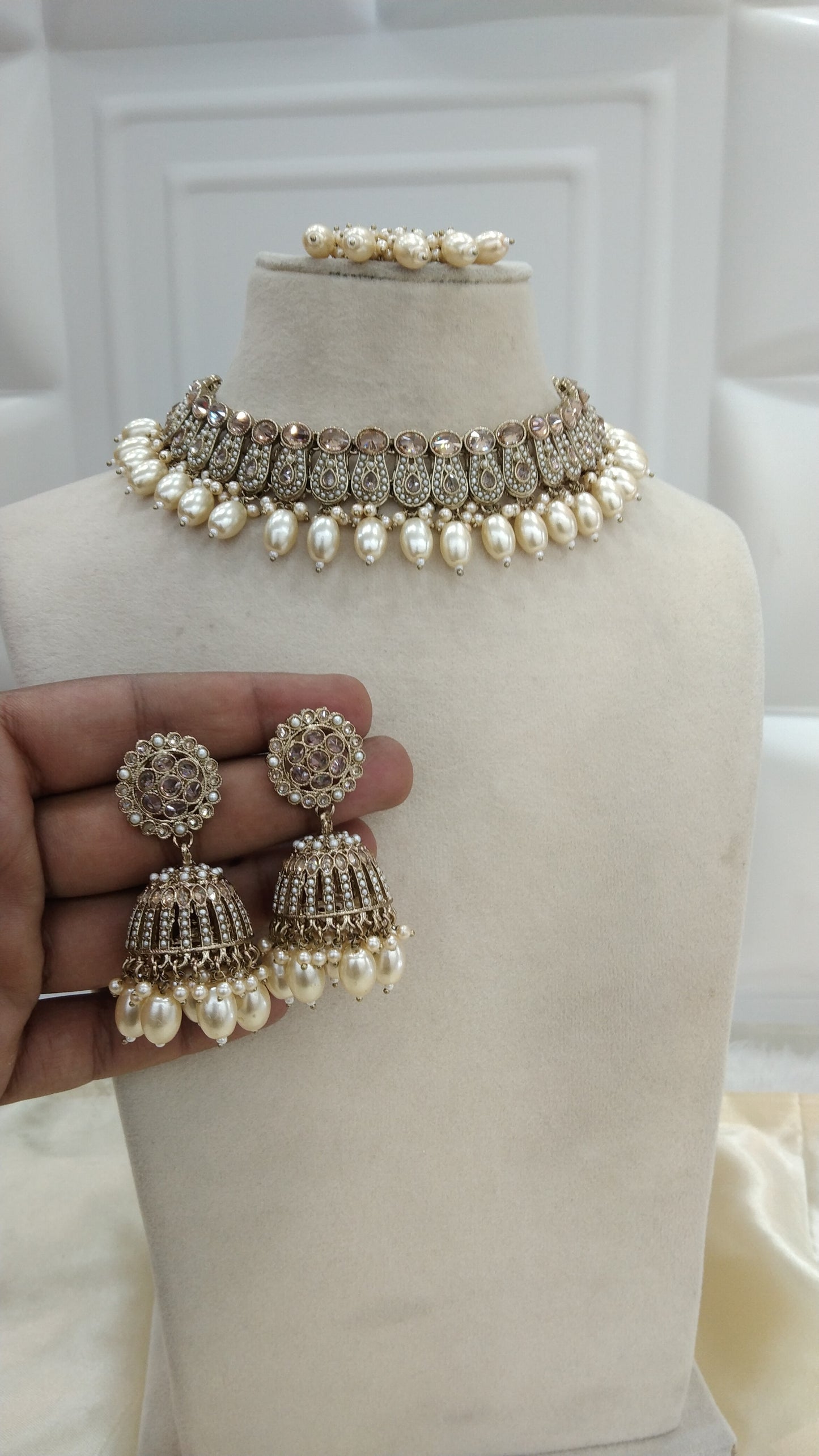 Indian Jewellery Antique Gold necklace Tikka Rupi set