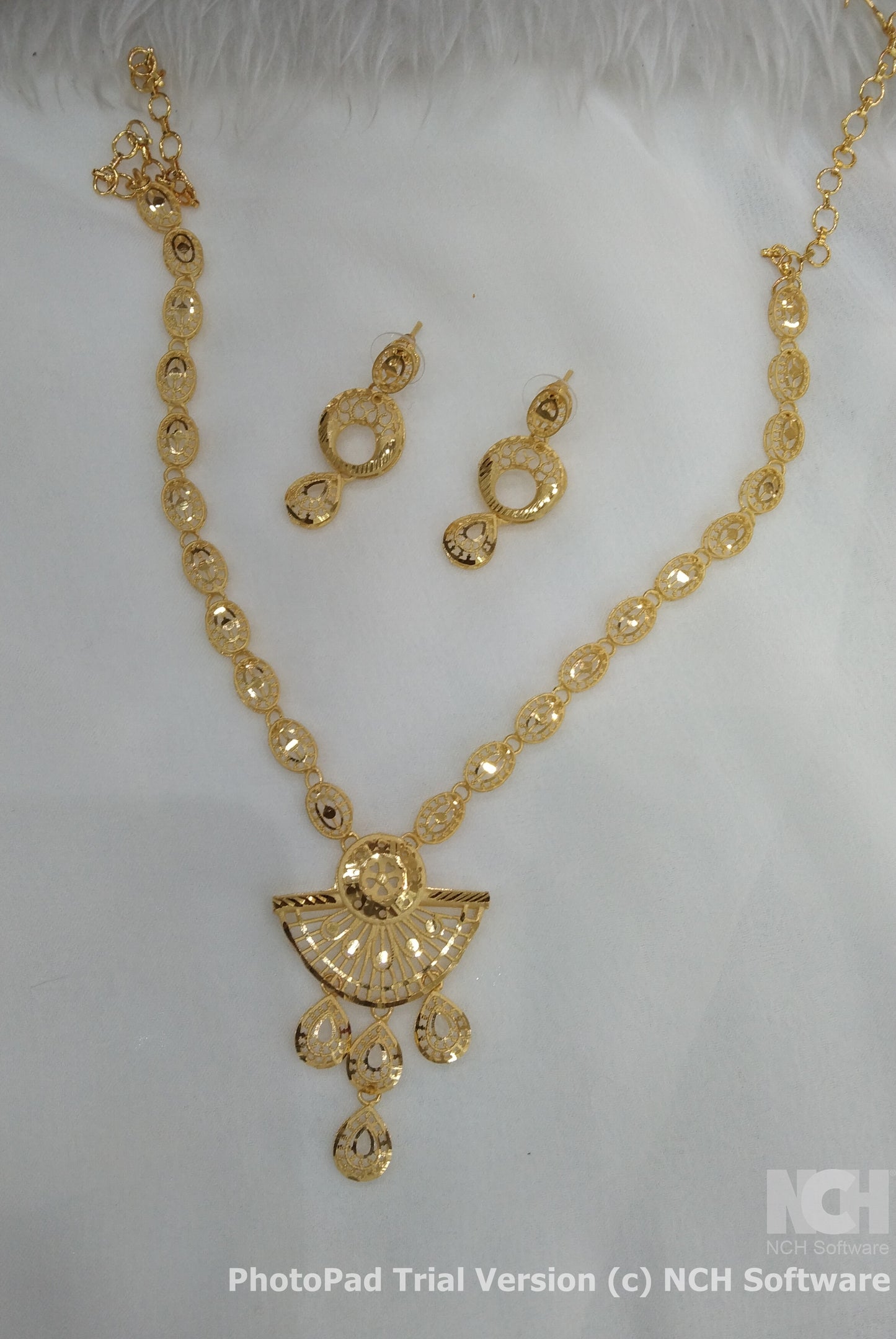 Indian Jewellery Necklace set/Gold finish 1 gram forming gline Jewellery