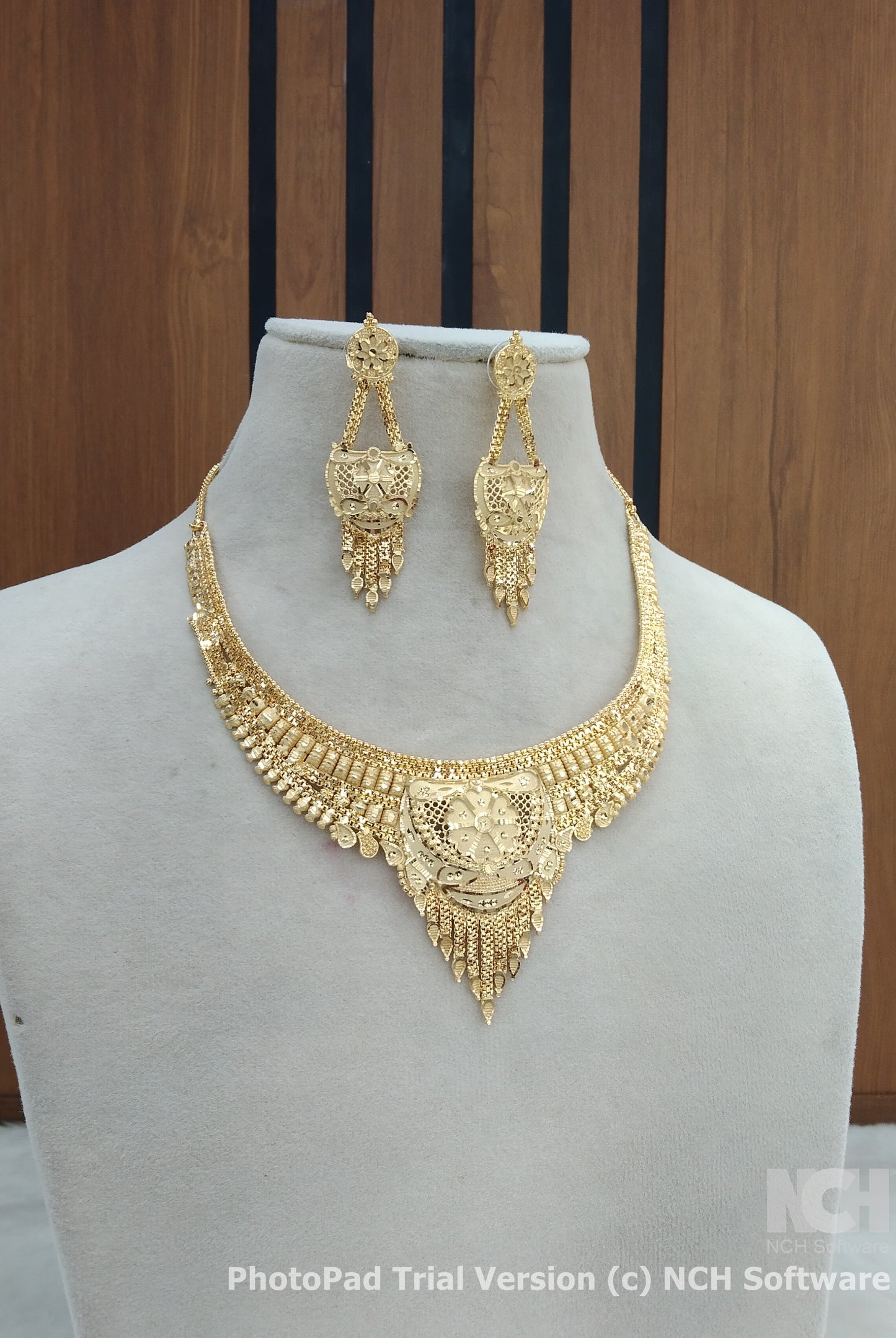 Indian Jewellery Necklace set/Gold finish 1 gram forming gline Jewellery