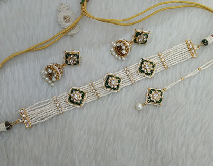 White Indian Jewellery  Kundan choker Solo Set