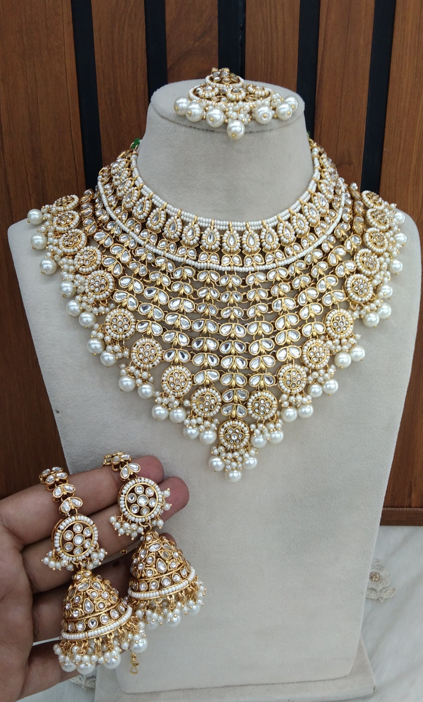 White Kundan Necklace Jewellery Tipi Bridal Set