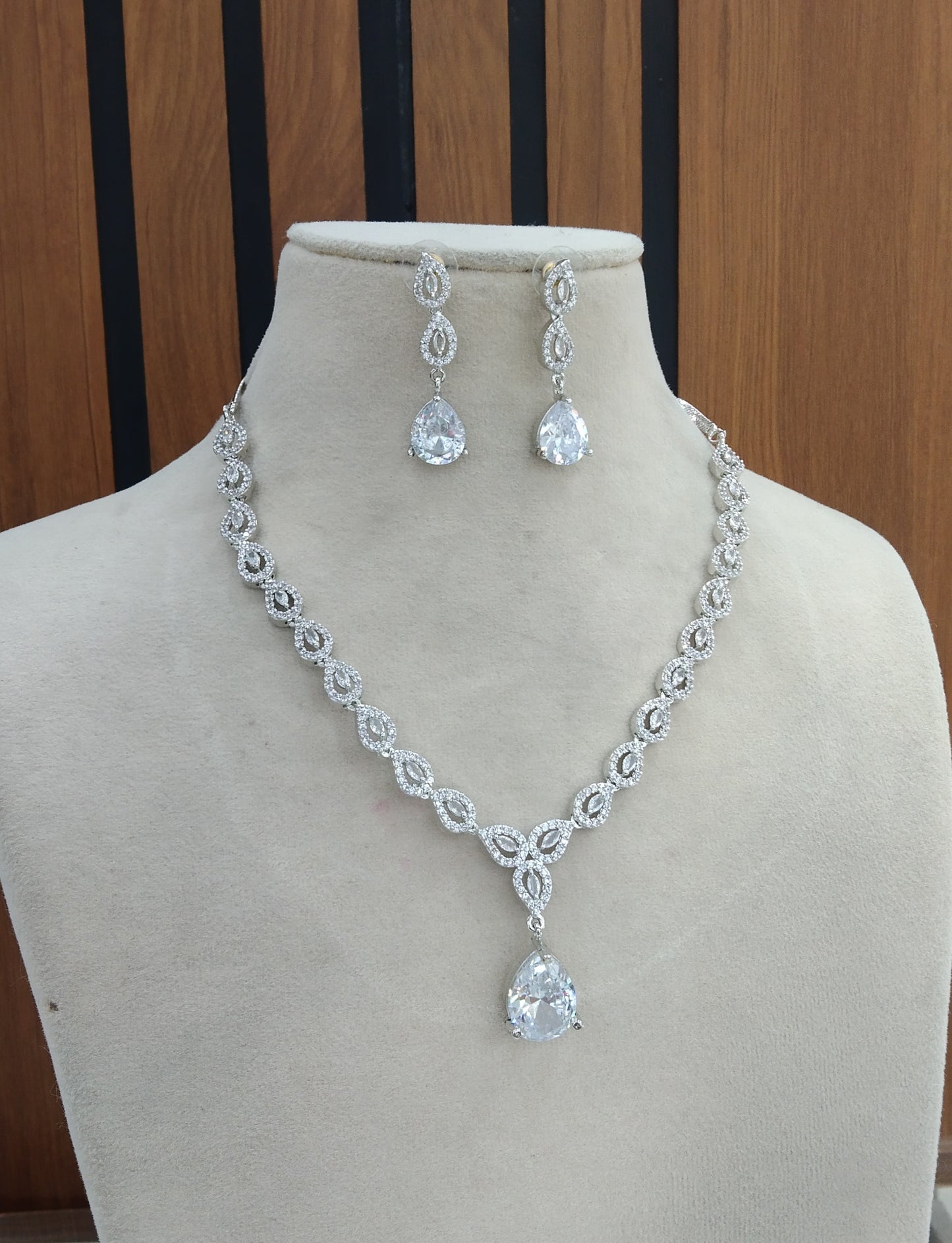 Silver American Diamond White Cz Necklace Jewellery Anu set