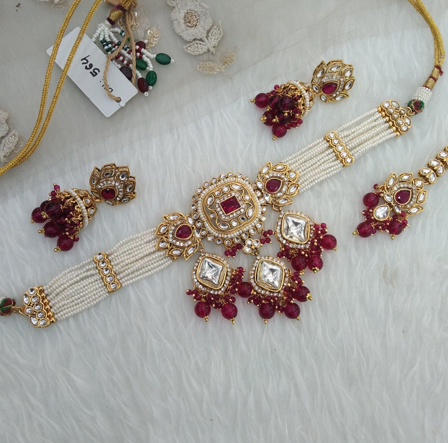 Majenta Indian Jewellery  Kundan choker Hanshal Set