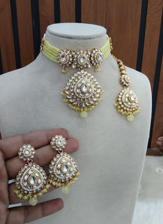 Yellow Indian Jewellery  Kundan choker Farhad Set