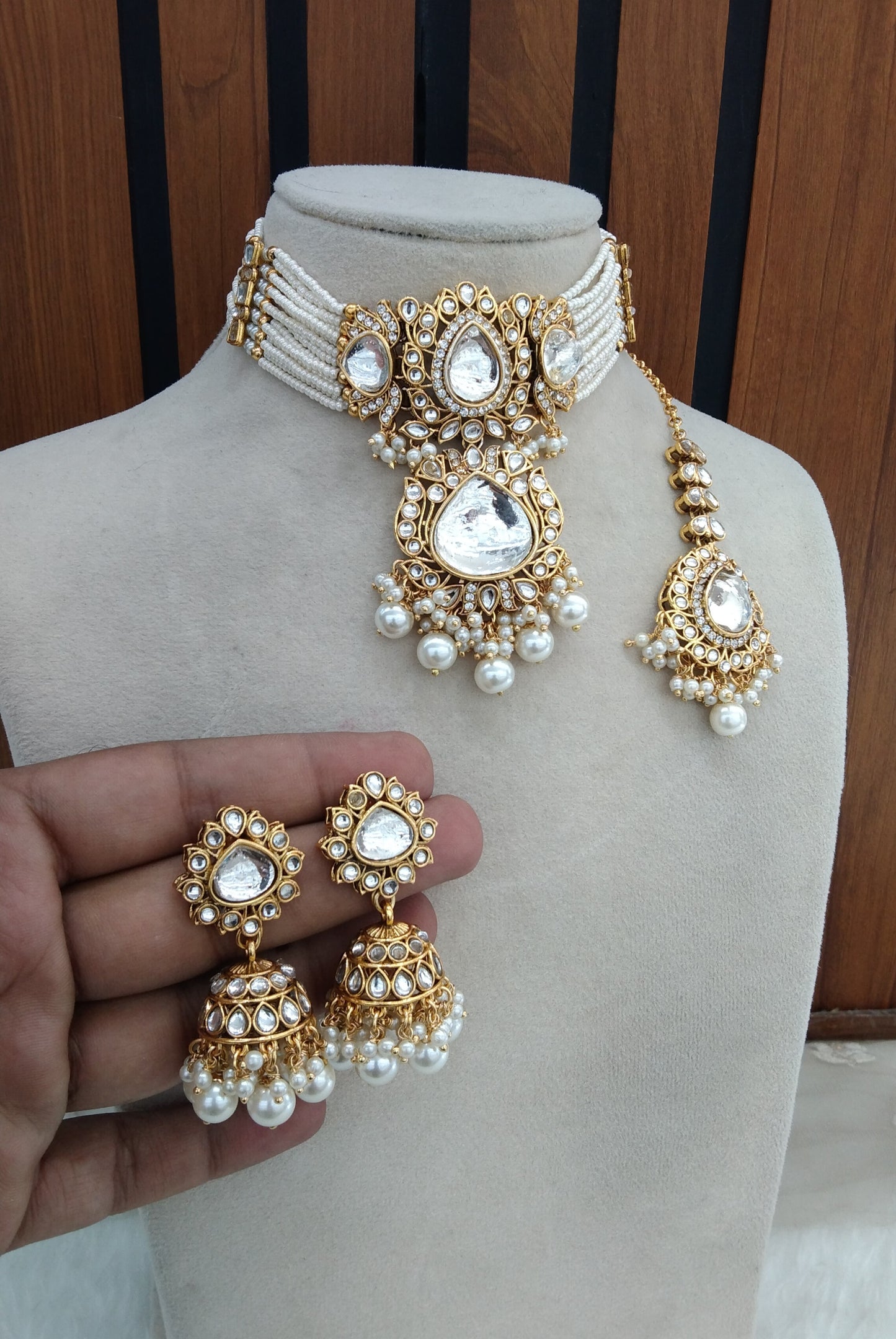 White Indian Jewellery  Kundan choker Urvi Set