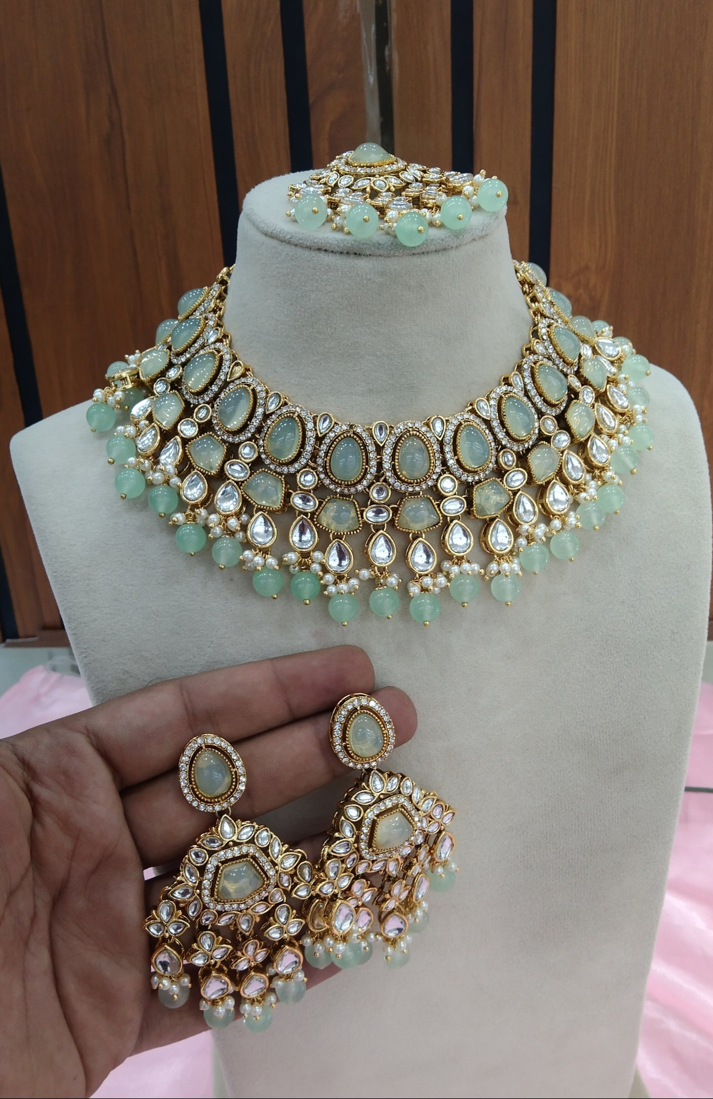 Pista Kundan Necklace Jewellery Jiyaan Set