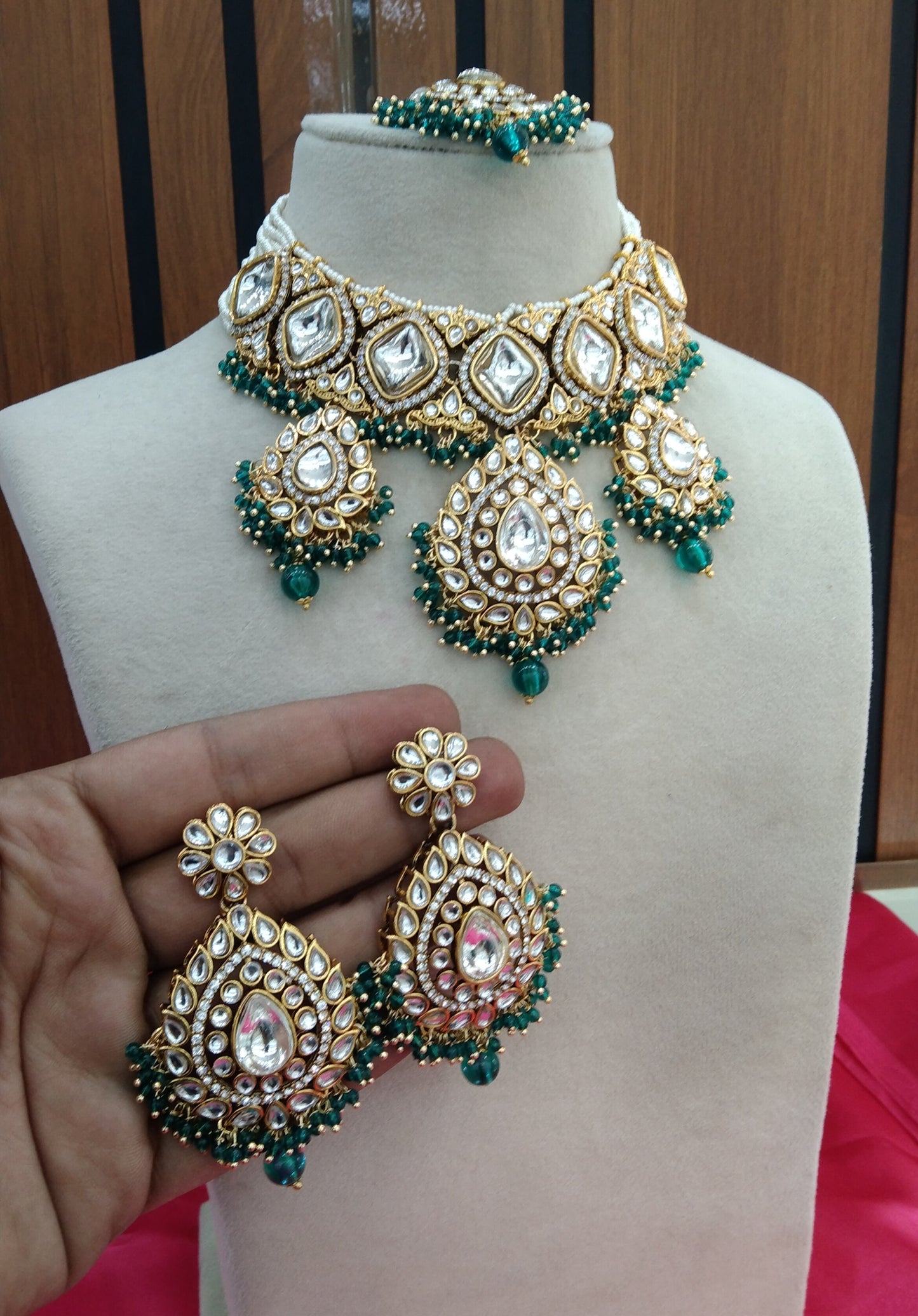 Rama Green Kundan Necklace Jewellery Rose Set