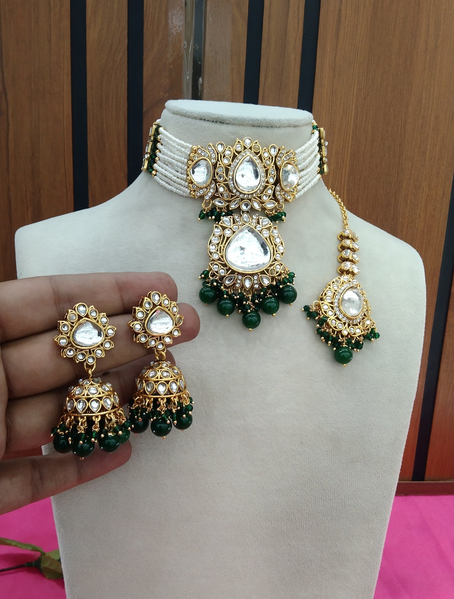 Green Kundan Choker Jewellery Jesse Set