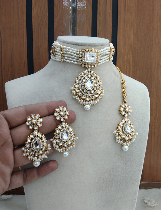 White Kundan Choker Jewellery Kali Set