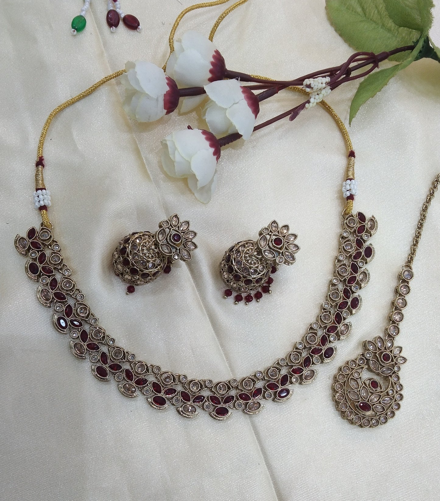 Maroon necklace Indian Manisha jewellery set