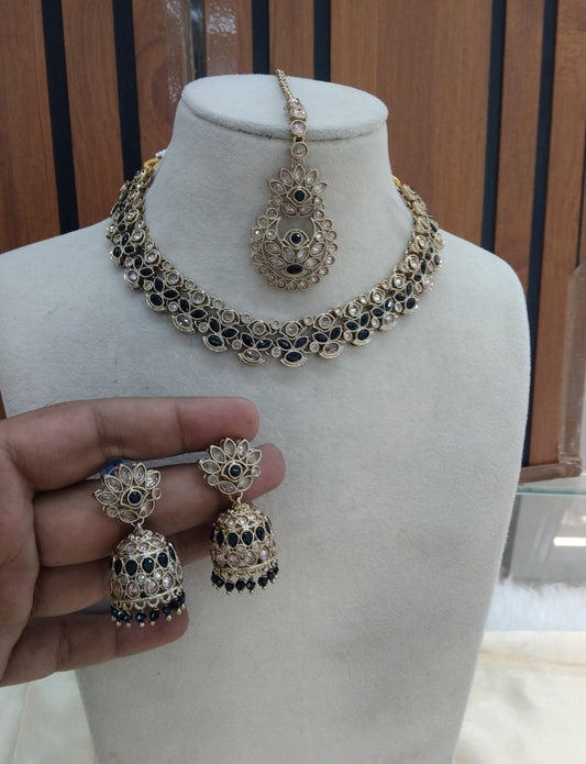 Black necklace Indian Manisha jewellery set