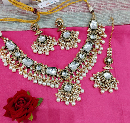 Gold White Kundan Necklace Indian Jewelry London Set