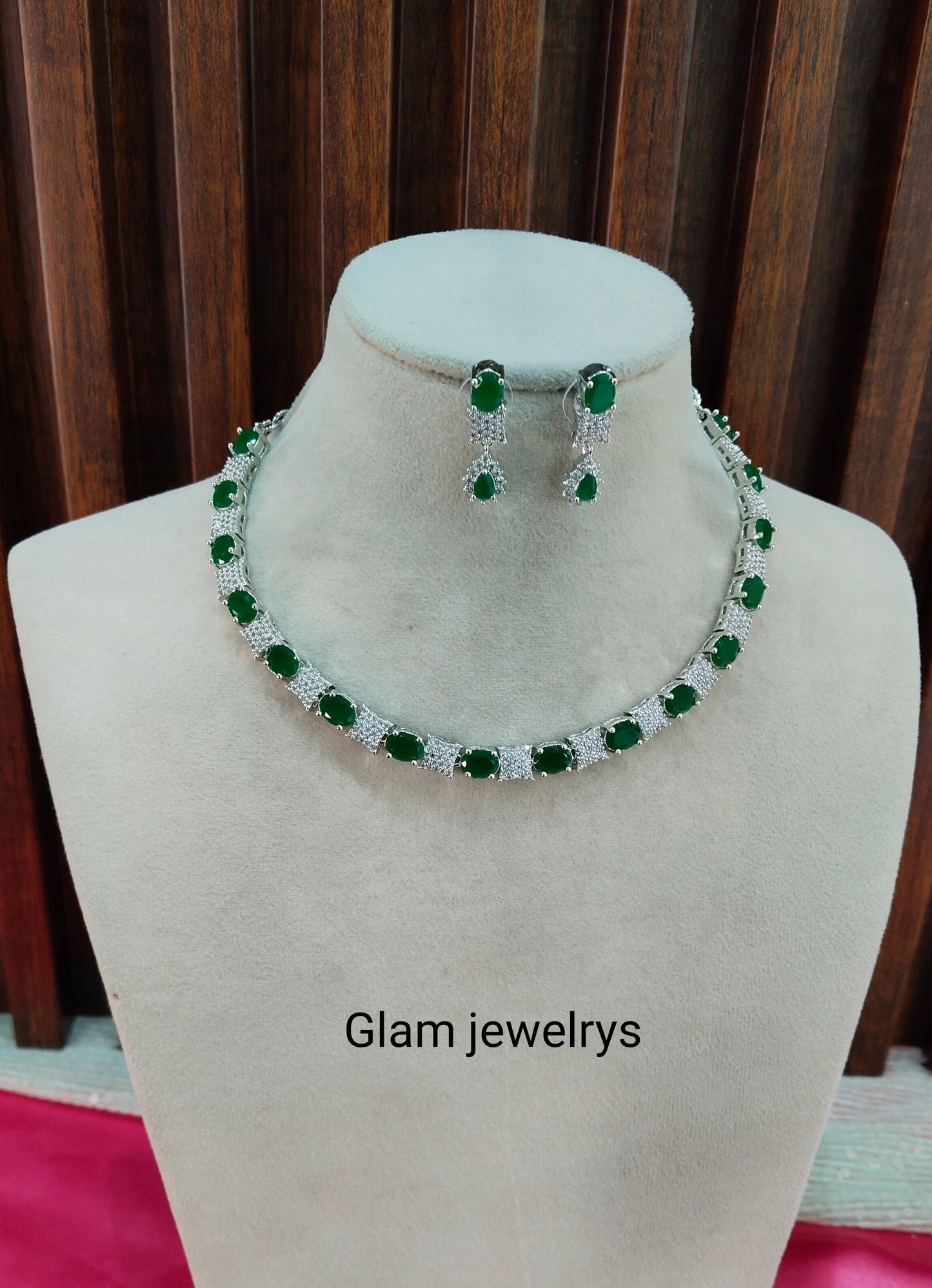 Green CZ Silver Necklace Indian Jewellery Moscow Set