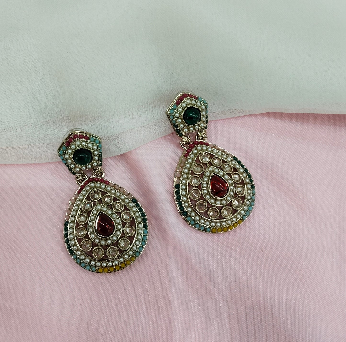 Multi color Antique Gold Bollywood Indian Earrings pari Set