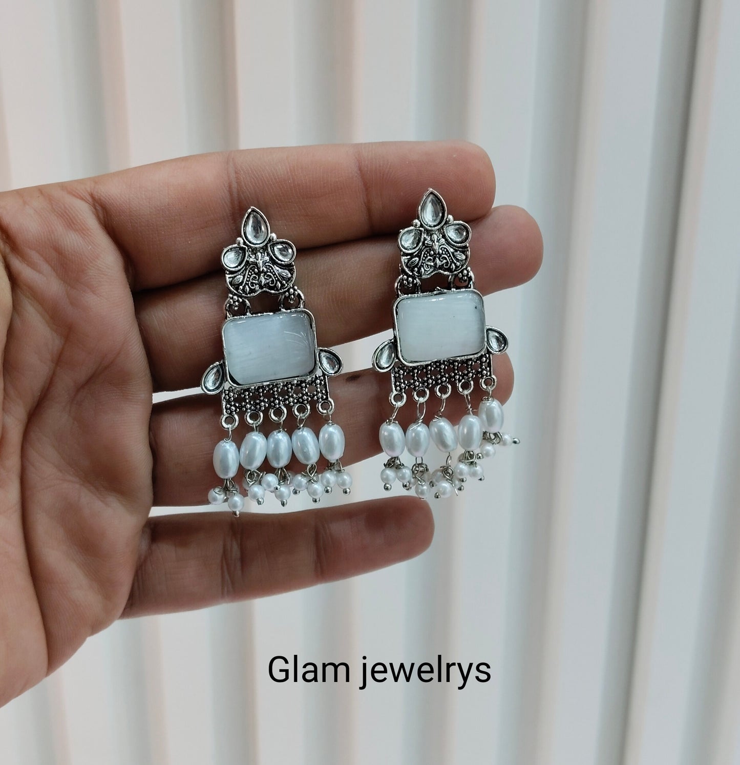 White Oxidized Metal Roman Indian Earrings Set