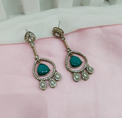 Turquoise Antique Gold Omna Indian Earrings Set