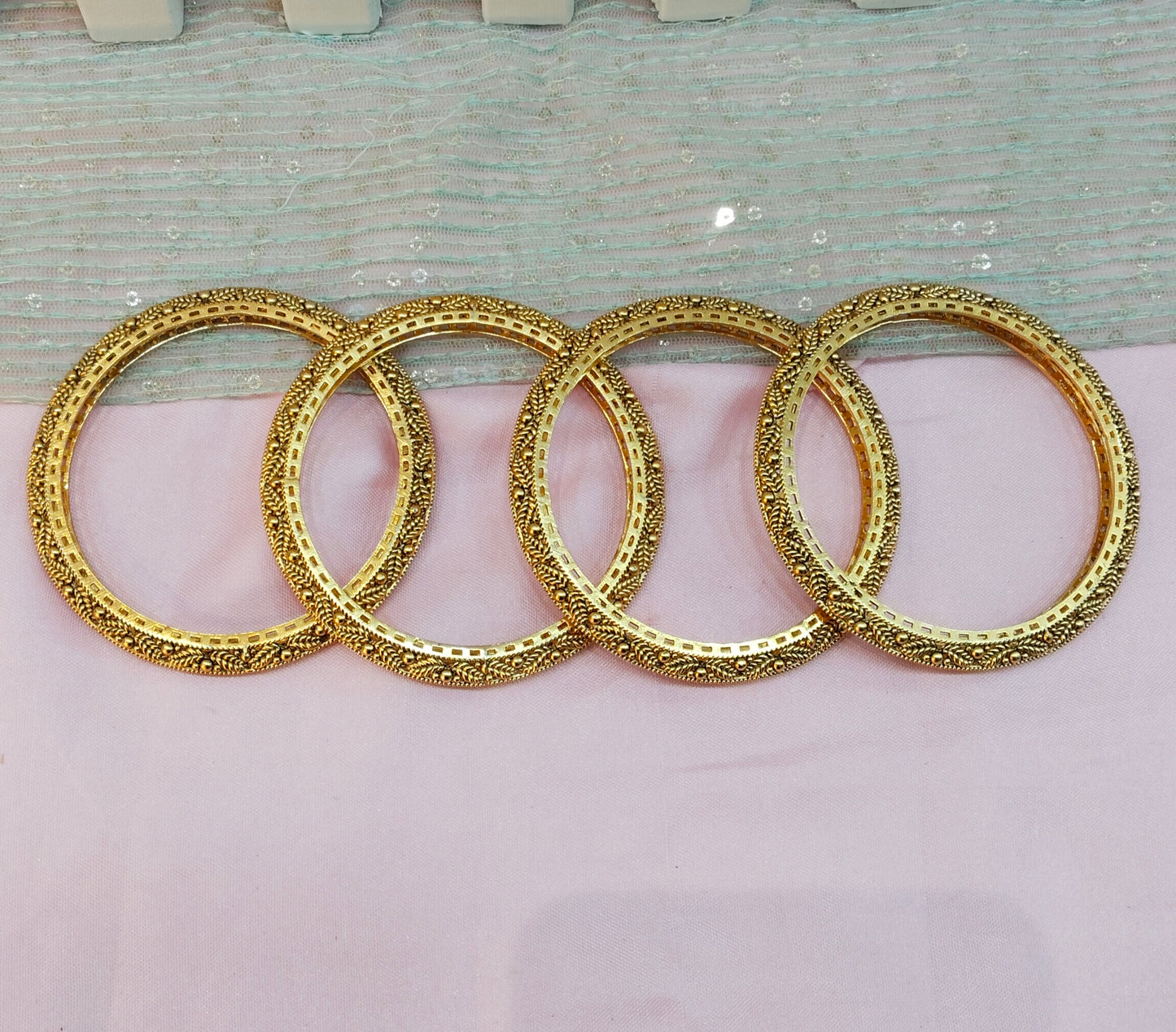 2.6 Size Indian bangles jewelry /Traditional bollywood jewelry/gold bangles