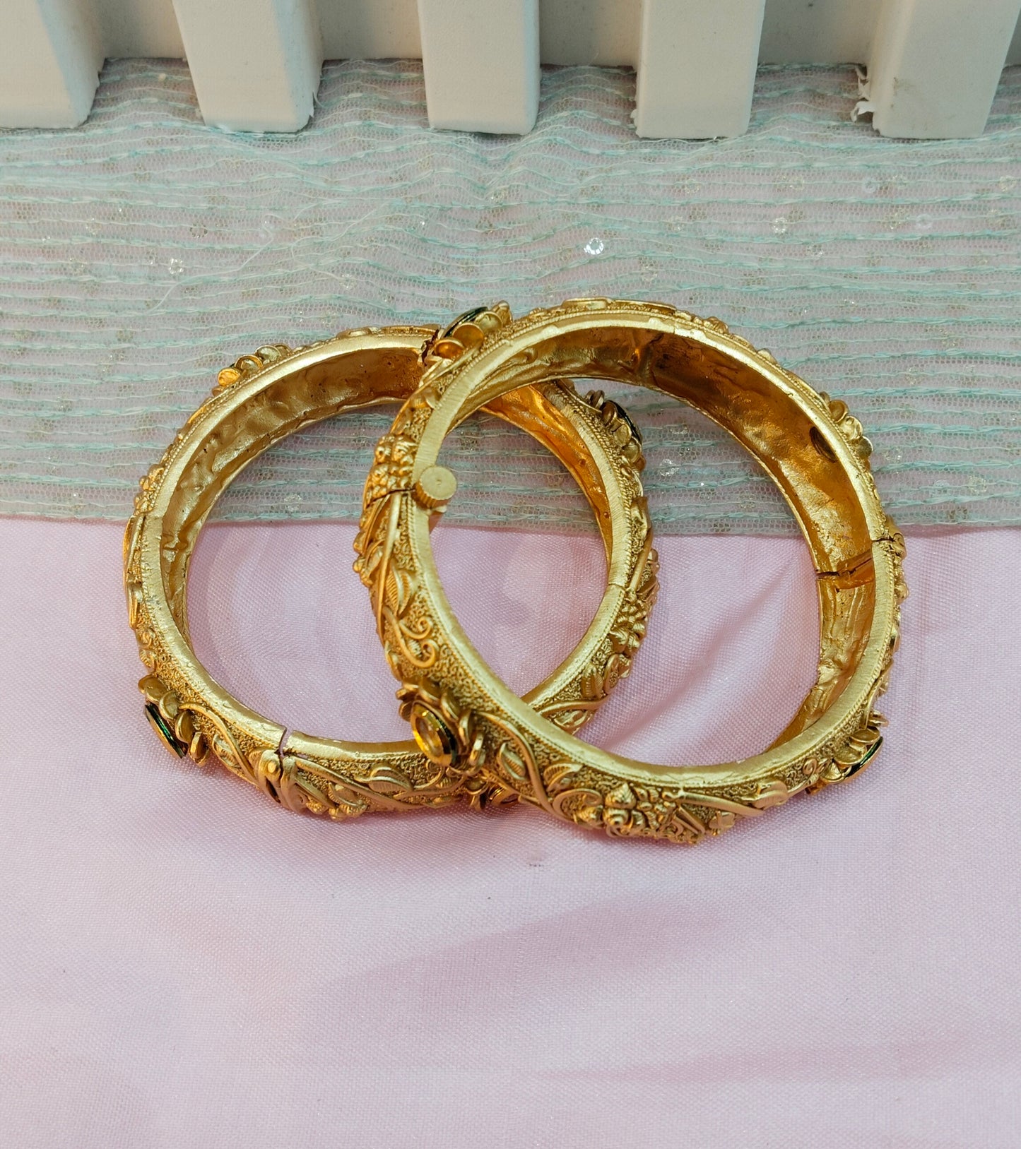 2.6 Size Indian bangles jewelry /Traditional bollywood jewelry/gold bangles