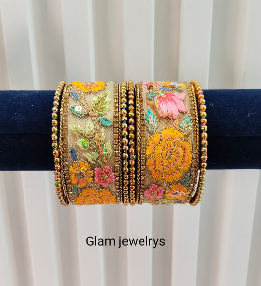 2.6 Size Indian bangles jewelry /Traditional bollywood jewelry/Multi Color Antique bangles