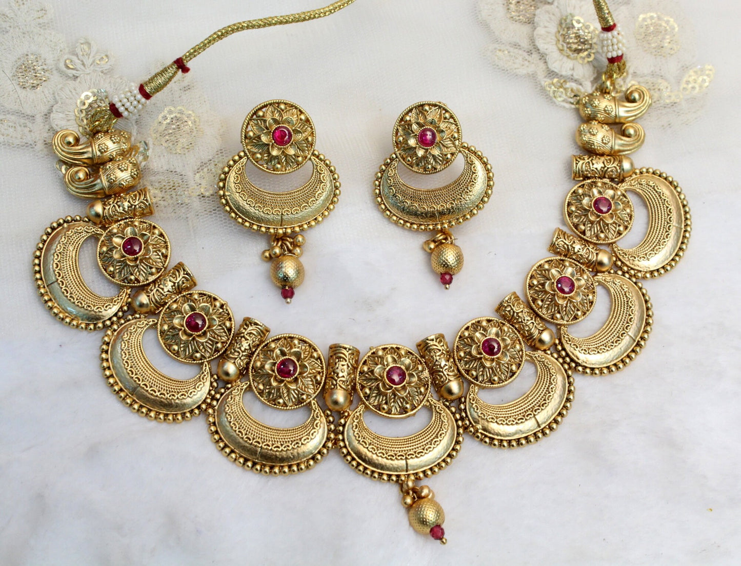 Indian Gold   Jewellery necklace set/Ruby green mat finish necklace Set Bollywood Style Gold Finish South Indian bridal Jewellery