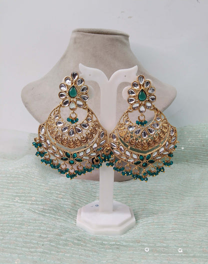 Indian Jewellery/ Green, Maroon< Gold white Kundan Jewelry Earrings Tikka Set/Indian Earrings Punjabi Bollywood Set Jewellery/Bollywood Set