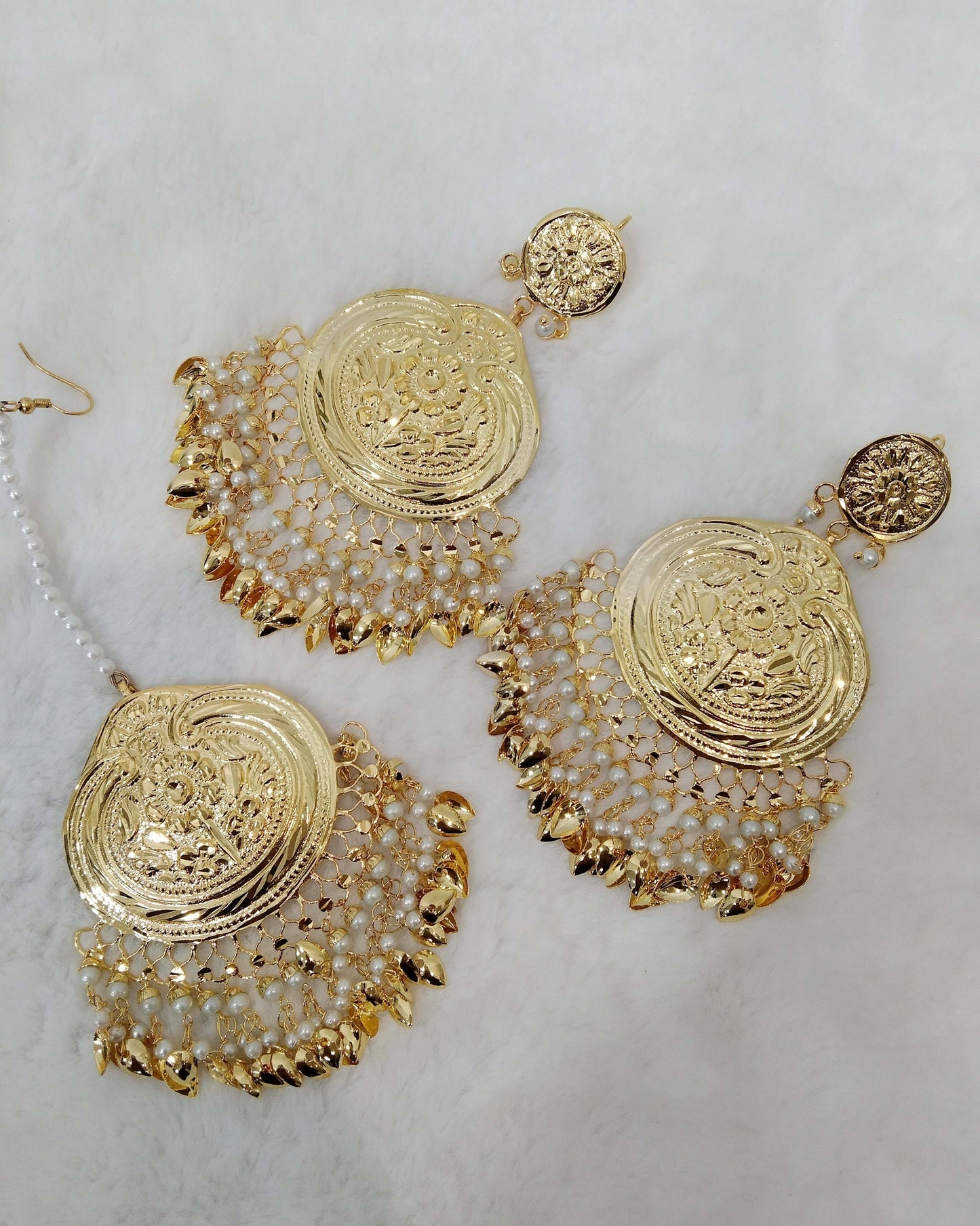 Jadau Gold White,Navrattan,Maroon Earrings Tikka /Indian Big Earrings Tikka Set/ Punjabi Indian Jewellery/Bollywood Pakistani Set